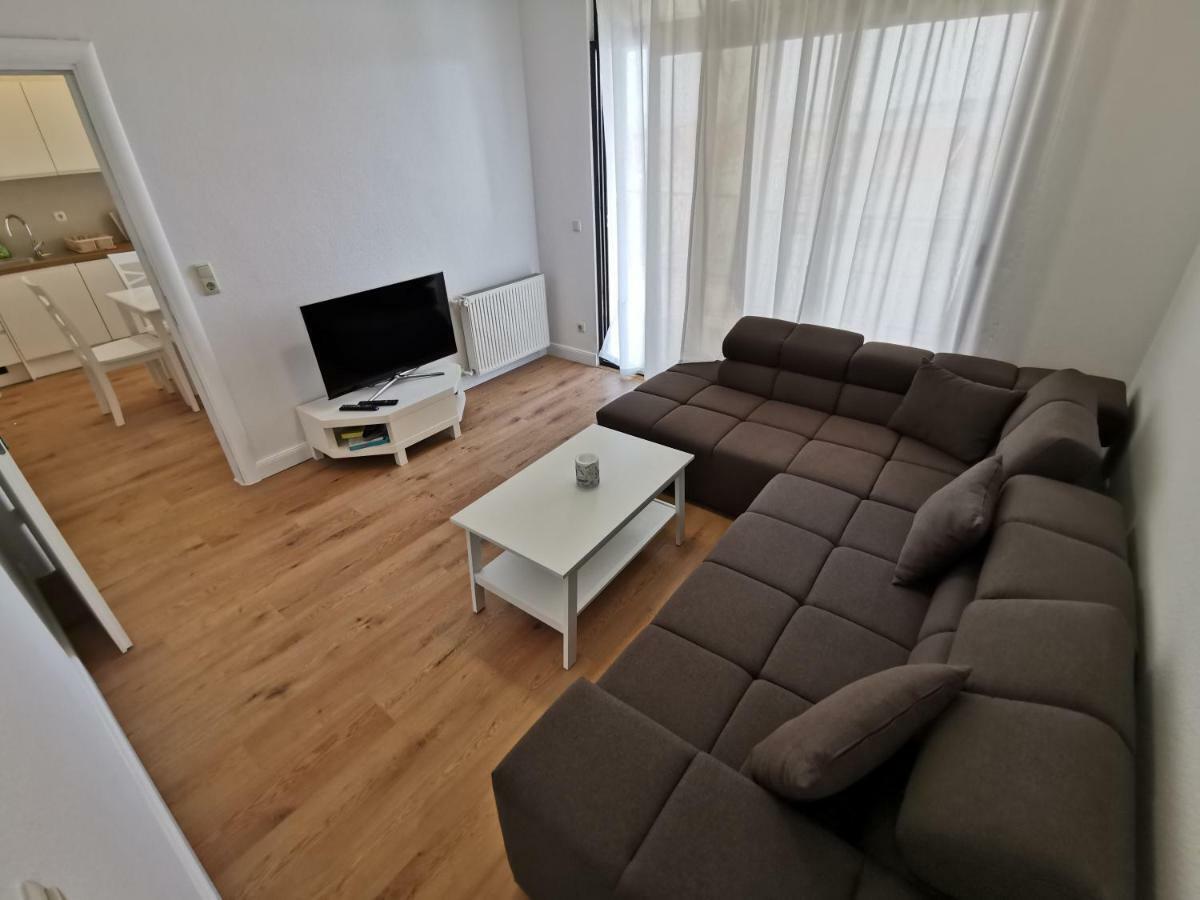 Apartments Sustic Kaštela Eksteriør bilde